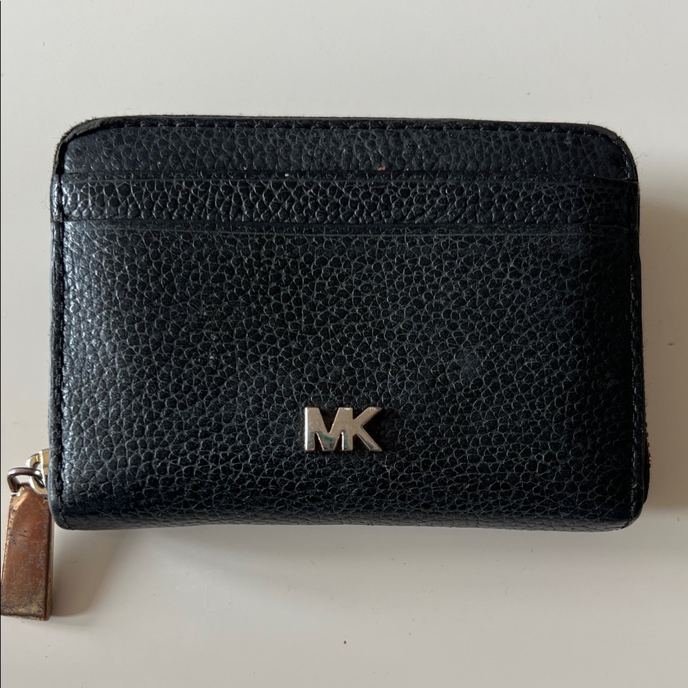 Michael Kors Black Textured Wallet
